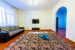 Апартаменты Apartments in the Center on Sarayshyq 34 Нур-Султан Апартаменты с балконом-3